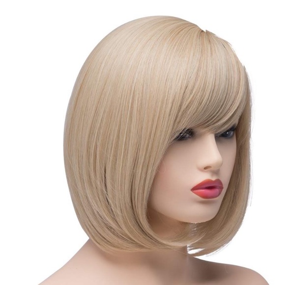 ?JEN C. BLONDE STRAIGHT BOB LACE FRONT WIG…NEW